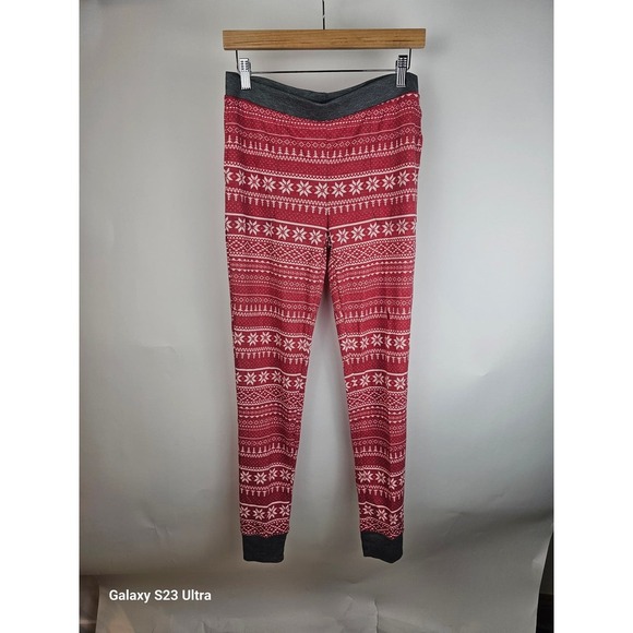 Cuddl Duds women's sxM, red and white holiday print, stretch thermal pants, NWOT - Picture 2 of 8